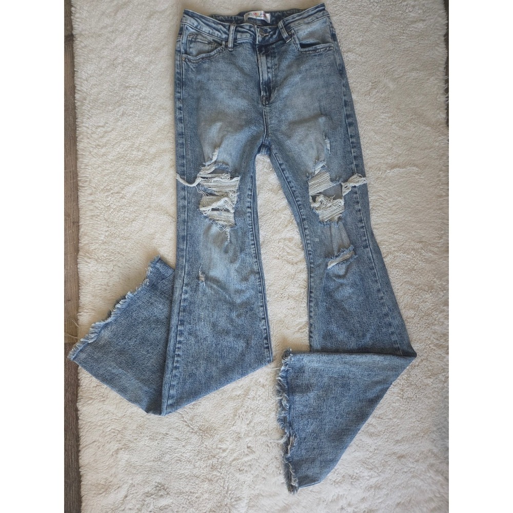 Freckled Poppy xβ Risen Y2K Distressed Flare Light Wash Jeans 9/29 Festival Boho